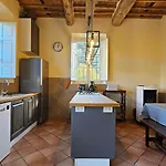 וילה Il Torrazzo, Vista Mare, Massarosa